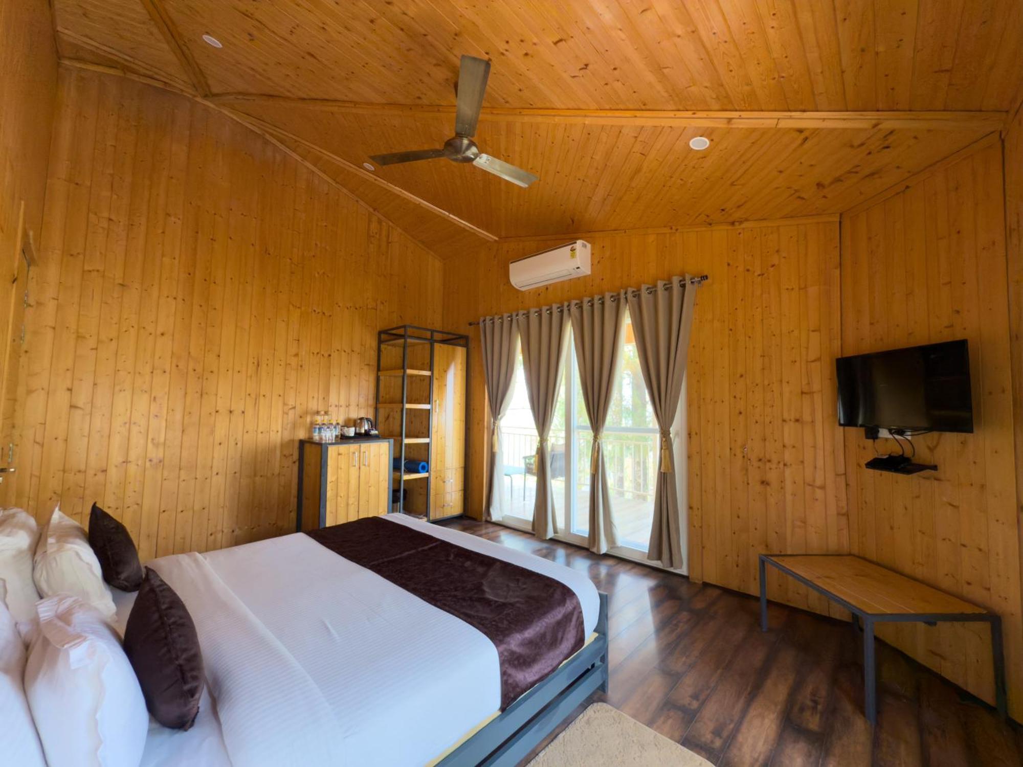 Hotel The Woods Retreat Lansdowne Esterno foto
