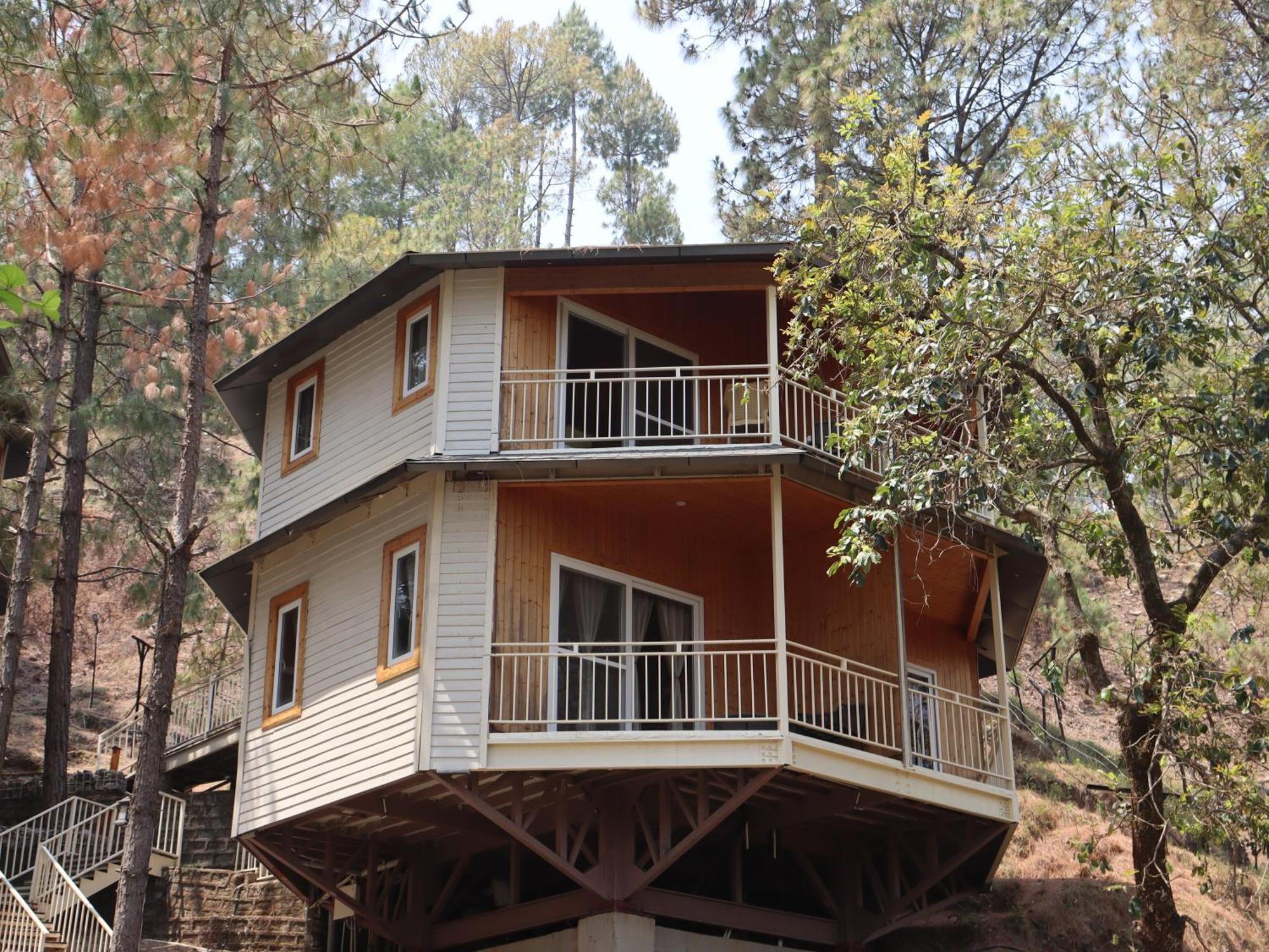 Hotel The Woods Retreat Lansdowne Esterno foto